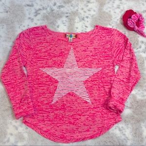 Super Soft Lightweight Pink Star Crewneck. 💗